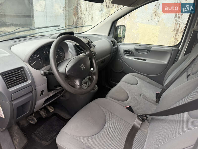 Минивэн Peugeot Expert 2007 в Борщеве