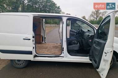 Грузовой фургон Peugeot Expert 2015 в 