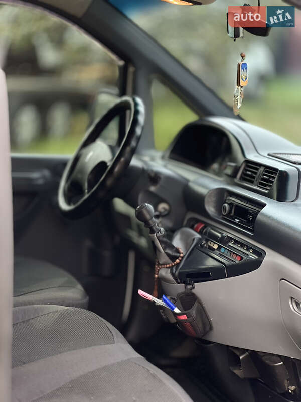 Грузопассажирский фургон Peugeot Expert 2005 в Виннице