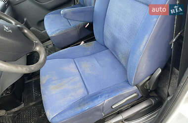 Минивэн Peugeot Expert 2004 в  фото 33 Минивэн Peugeot Expert 2004 в