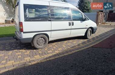 Минивэн Peugeot Expert 2000 в 