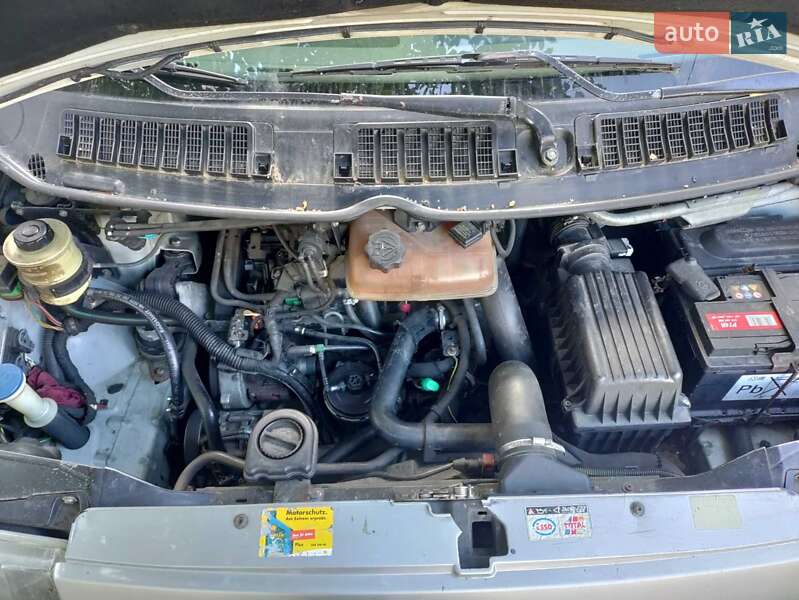 Минивэн Peugeot Expert 2002 в Черноморске