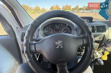 Мінівен Peugeot Expert 2009 в  фото 15 Мінівен Peugeot Expert 2009 в