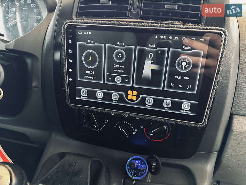 Минивэн Peugeot Expert 2007 в Залещиках фото 20 Минивэн Peugeot Expert 2007 в Залещиках