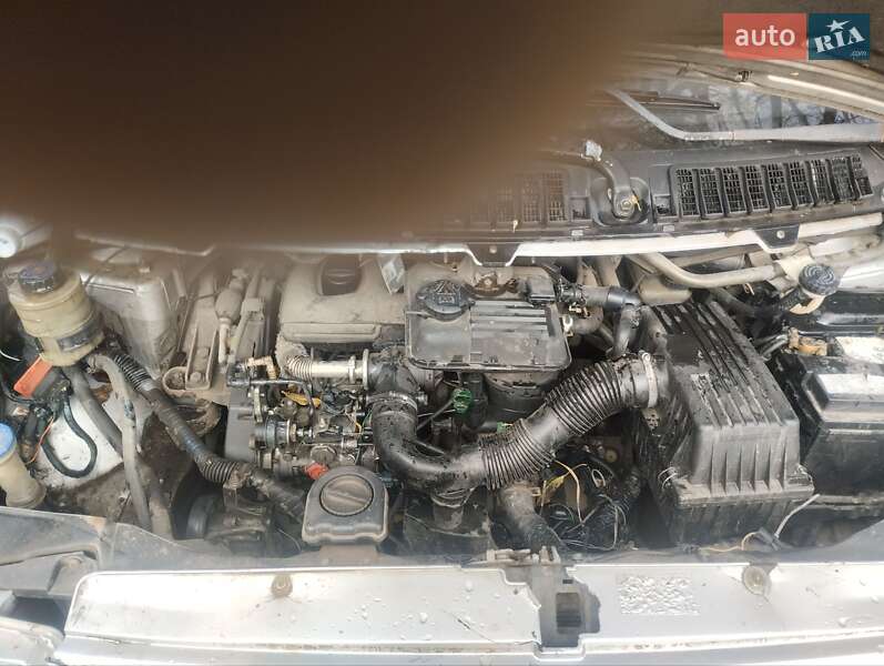 Минивэн Peugeot Expert 1999 в Корце