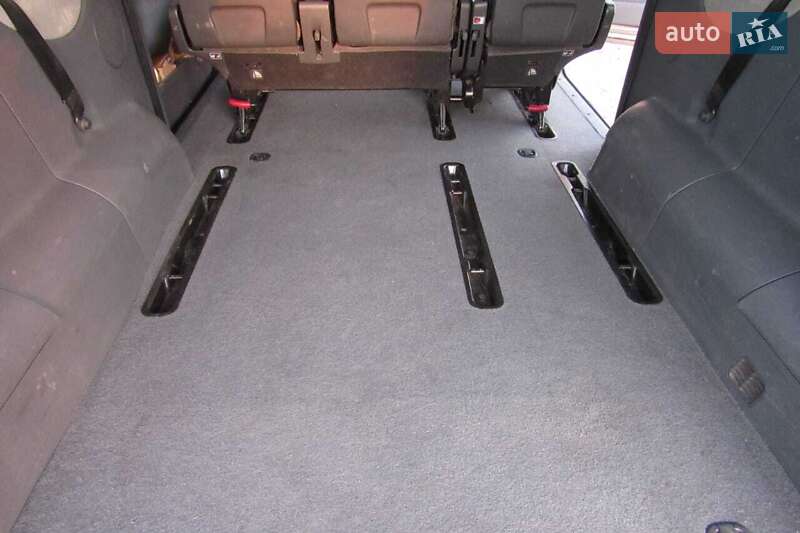 Мінівен Peugeot Expert 2009 в Лосинівці фото 7 Мінівен Peugeot Expert 2009 в Лосинівці