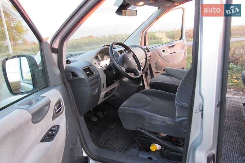 Мінівен Peugeot Expert 2009 в Лосинівці фото 14 Мінівен Peugeot Expert 2009 в Лосинівці