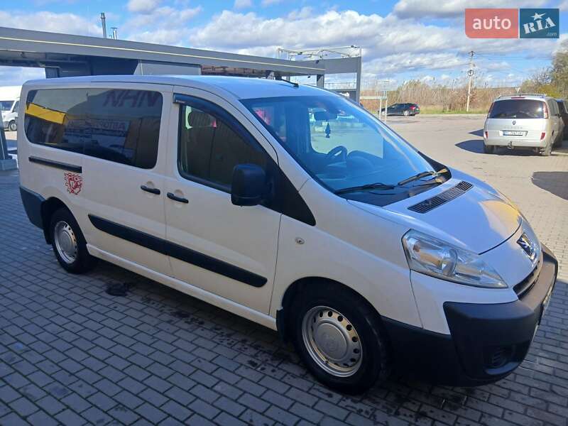 Мінівен Peugeot Expert 2008 в Новояворівську фото 6 Мінівен Peugeot Expert 2008 в Новояворівську