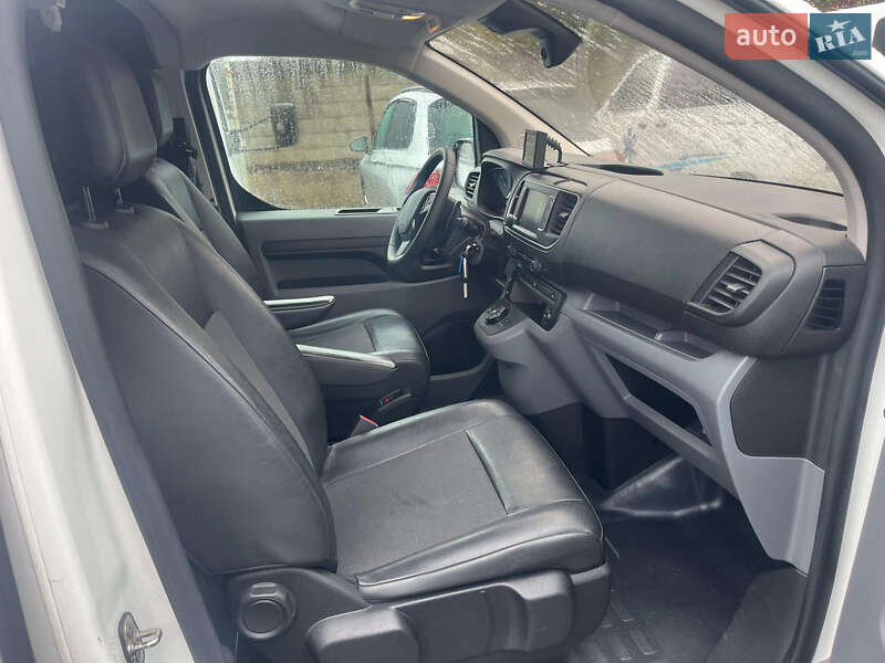 Автомобиль скорой помощи Peugeot Expert 2022 в Ровно фото 6 Автомобиль скорой помощи Peugeot Expert 2022 в Ровно