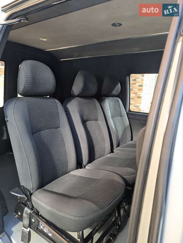 Мінівен Peugeot Expert 2004 в Калуші