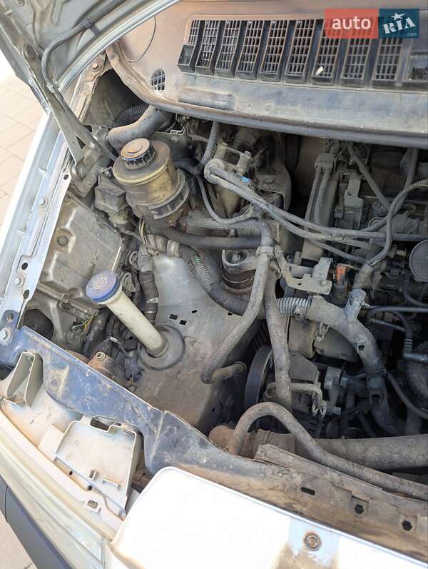 Мінівен Peugeot Expert 2004 в Калуші