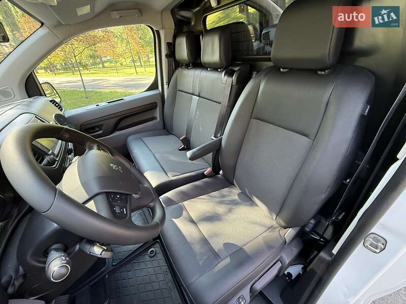 Вантажний фургон Peugeot Expert 2020 в Києві