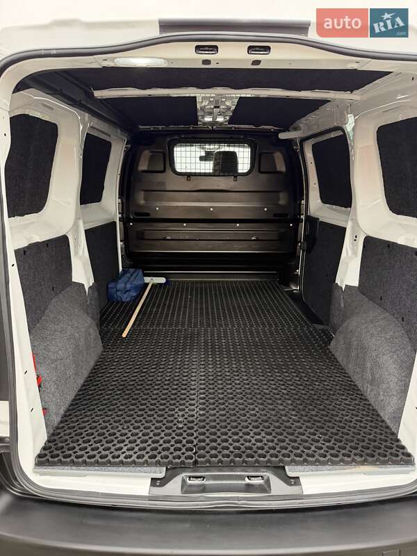 Вантажний фургон Peugeot Expert 2020 в Києві