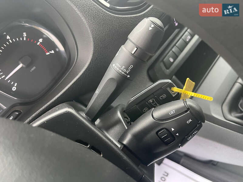 Вантажний фургон Peugeot Expert 2018 в Рівному фото 34 Вантажний фургон Peugeot Expert 2018 в Рівному