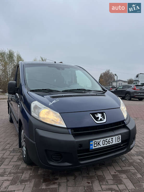 Минивэн Peugeot Expert 2007 в Ровно фото 19 Минивэн Peugeot Expert 2007 в Ровно