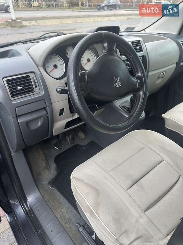 Мінівен Peugeot Expert 2008 в Тернополі фото 10 Мінівен Peugeot Expert 2008 в Тернополі
