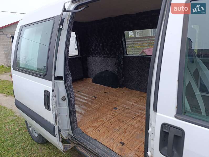 Грузовой фургон Peugeot Expert 2005 в Кременце