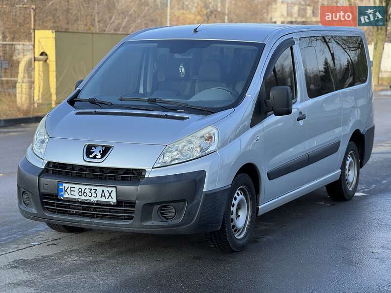 Мінівен Peugeot Expert 2011 в Дніпрі