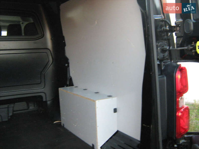 Грузопассажирский фургон Peugeot Expert 2020 в Прилуках