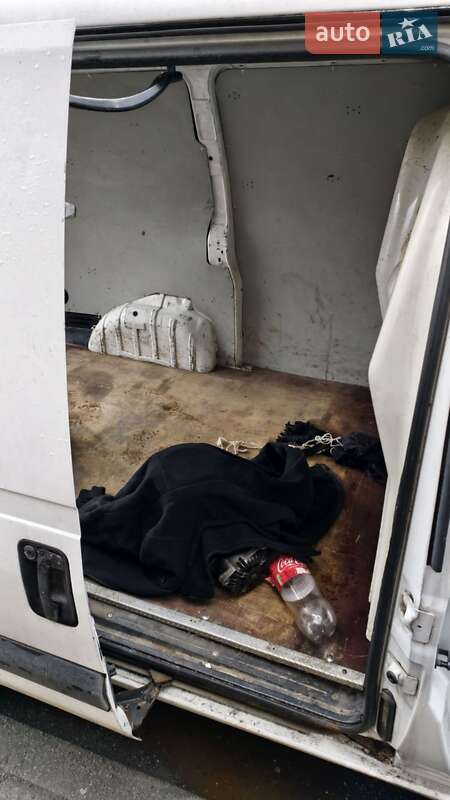 Грузовой фургон Peugeot Expert 2004 в Ивано-Франковске