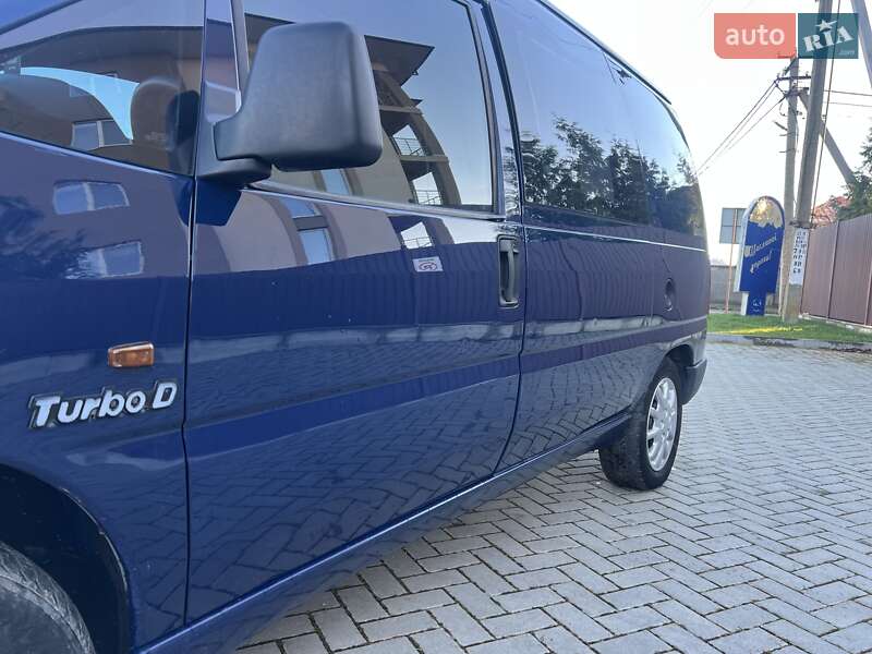 Мінівен Peugeot Expert 1999 в Чернівцях