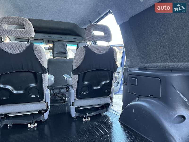 Мінівен Peugeot Expert 1999 в Чернівцях