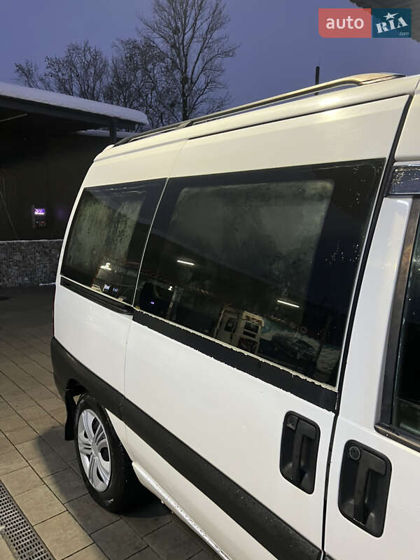 Минивэн Peugeot Expert 2006 в Самборе