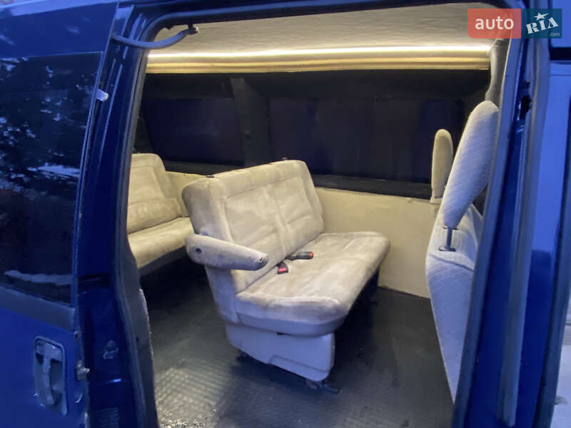 Мінівен Peugeot Expert 2001 в Дрогобичі фото 26 Мінівен Peugeot Expert 2001 в Дрогобичі