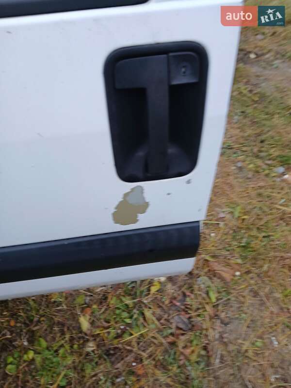 Минивэн Peugeot Expert 2004 в Суховоле фото 13 Минивэн Peugeot Expert 2004 в Суховоле