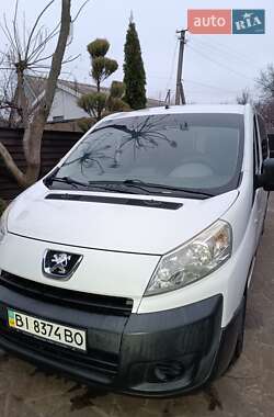 Минивэн Peugeot Expert 2008 в Гребенке