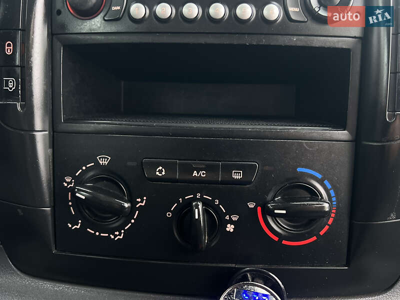 Минивэн Peugeot Expert 2007 в Жовкве фото 28 Минивэн Peugeot Expert 2007 в Жовкве