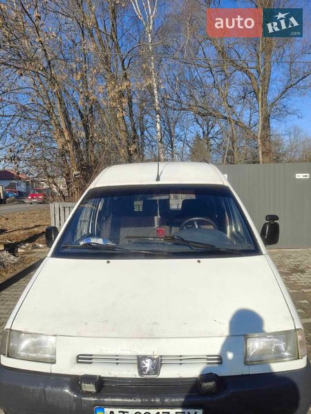 Минивэн Peugeot Expert 1996 в Бурштыне