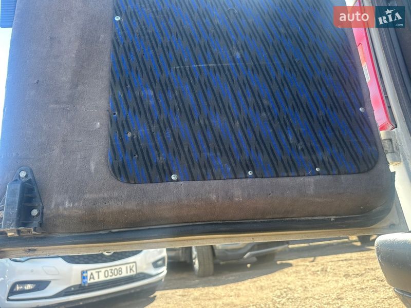 Мінівен Peugeot Expert 2001 в Івано-Франківську