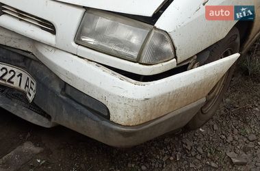 Мінівен Peugeot Expert 2001 в Чернівцях