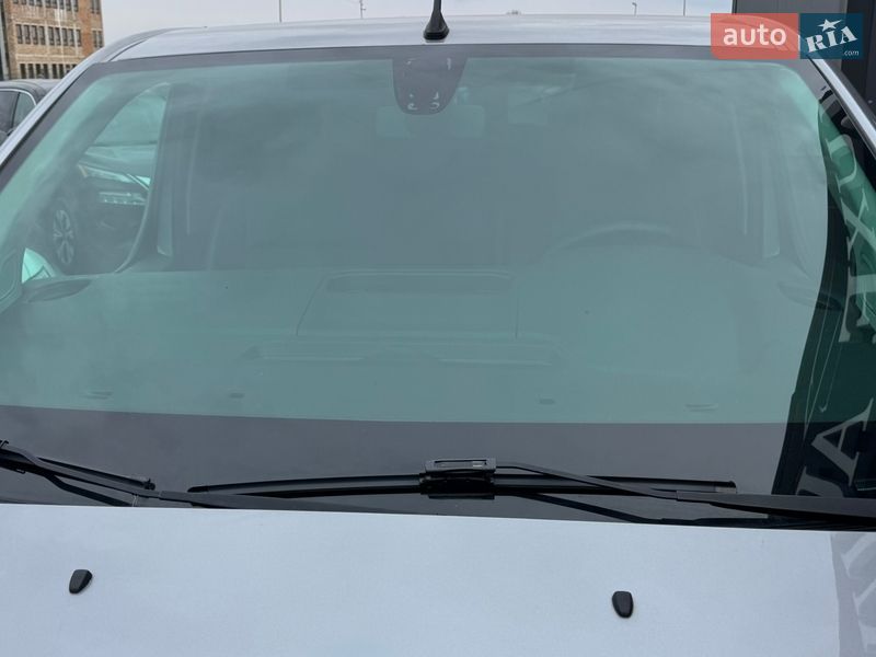 Минивэн Peugeot Expert 2019 в Ивано-Франковске фото 15 Минивэн Peugeot Expert 2019 в Ивано-Франковске