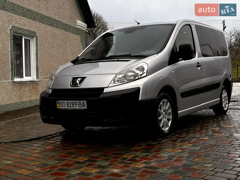 Peugeot Expert 2008