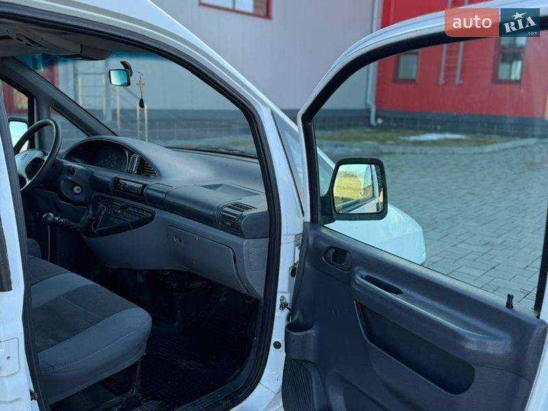 Минивэн Peugeot Expert 2003 в Ровно