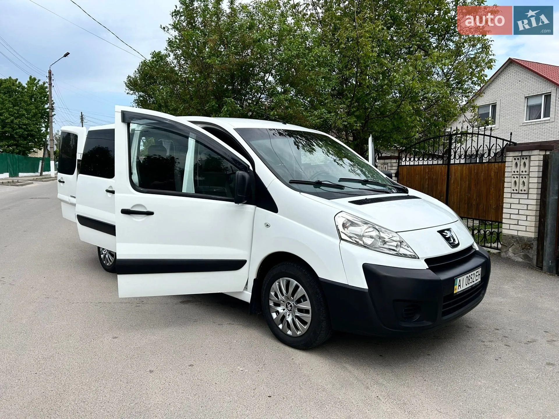 2010 Peugeot Expert - мініатюра 18