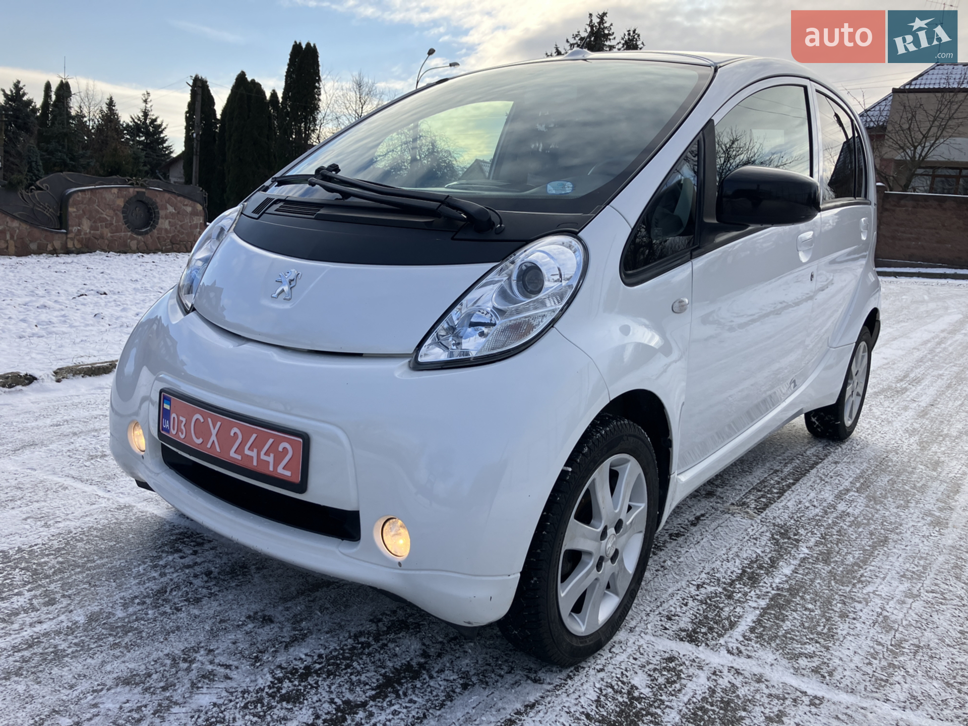 2012 Peugeot iOn - мініатюра 30