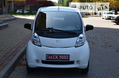 Хетчбек Peugeot iOn 2012 в Луцьку