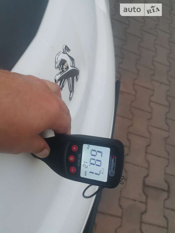 Хетчбек Peugeot iOn 2011 в Луцьку фото 25 Хетчбек Peugeot iOn 2011 в Луцьку