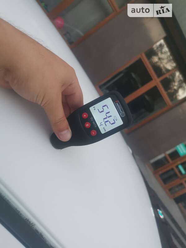 Хетчбек Peugeot iOn 2011 в Луцьку фото 33 Хетчбек Peugeot iOn 2011 в Луцьку