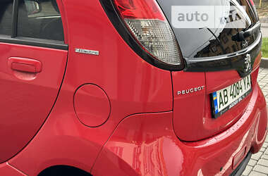Хетчбек Peugeot iOn 2013 в Вінниці