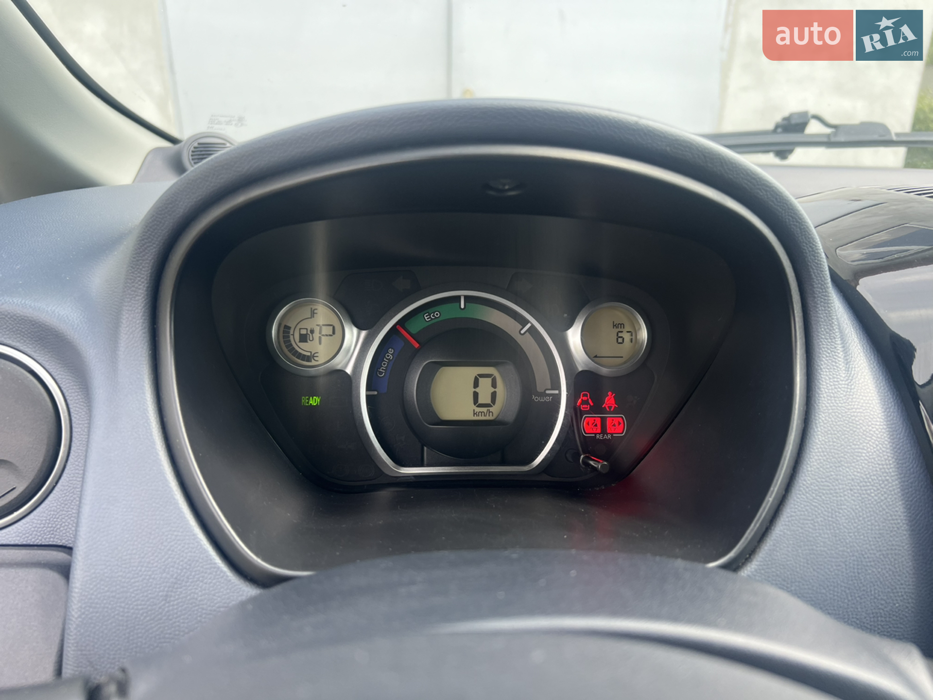 2011 Peugeot iOn - мініатюра 18