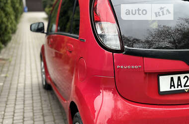 Хэтчбек Peugeot iOn 2013 в Львове
