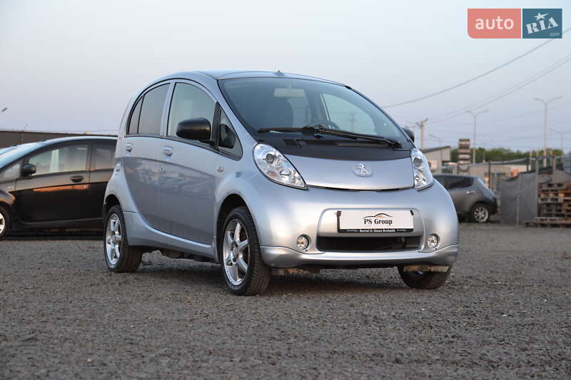Хетчбек Peugeot iOn 2012 в Луцьку
