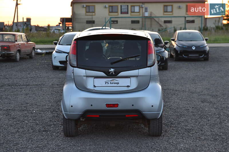 Хетчбек Peugeot iOn 2012 в Луцьку