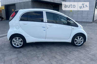 Хэтчбек Peugeot iOn 2012 в Луцке