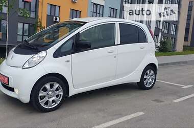 Хэтчбек Peugeot iOn 2015 в Ровно