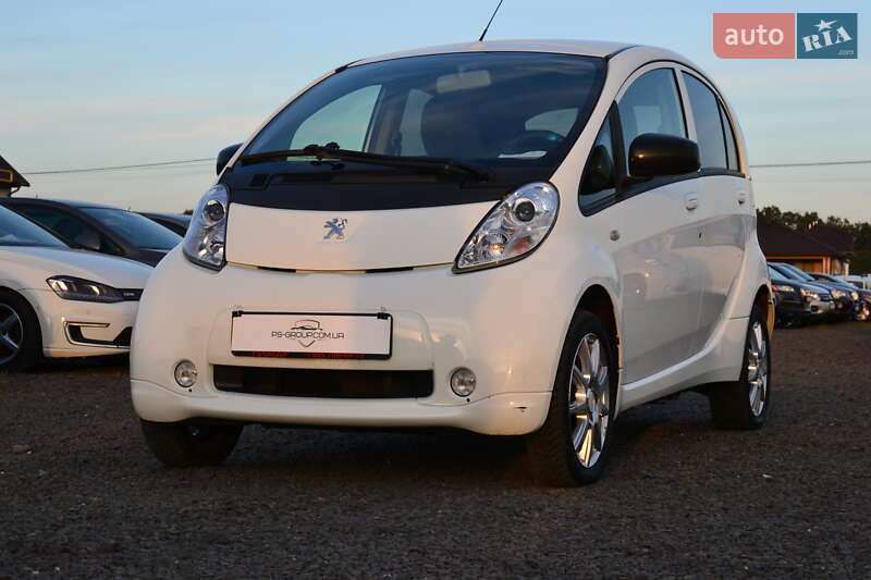 Хетчбек Peugeot iOn 2013 в Луцьку
